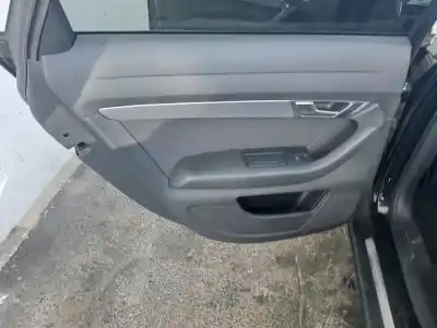 Peça sobressalente para automóvel em segunda mão forra / revestimento da porta traseira esquerda por audi a6 berlina (4f2) 2.0 tdi referências oem iam 