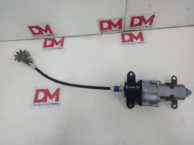 Second-hand car spare part rear right central locking system for chrysler voyager (rg) 2.5 crd cat oem iam references 7746804601