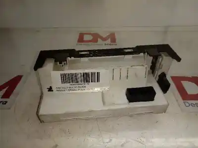 Second-hand car spare part multifunction display for renault kangoo furgón compact comfort oem iam references 8200755144  