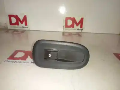 Peça sobressalente para automóvel em segunda mão botão / interruptor elevador vidro dianteiro direito por renault master kasten 2.3 dci diesel fap energy cat referências oem iam 
