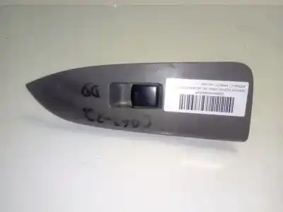 Second-hand car spare part right front power window switch for renault maxity 140.35/6 oem iam references   