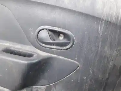 Peça sobressalente para automóvel em segunda mão puxador interior dianteiro esquerdo por dacia sandero ambiance referências oem iam 