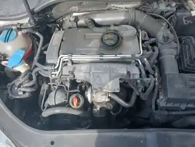 İkinci el araba yedek parçası komple motor için volkswagen golf v (1k1) (10.2003) bkd oem iam referansları bkd  