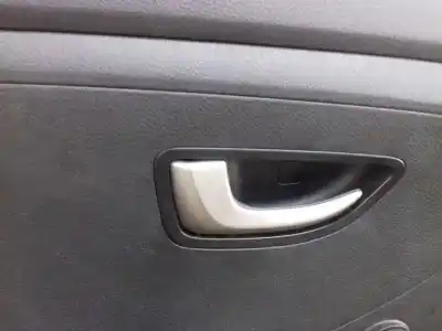 Peça sobressalente para automóvel em segunda mão puxador interior traseiro esquerdo por hyundai i30 (gd) classic referências oem iam 