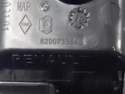 Автозапчастина б/у ліва передня внутрішня ручка для dacia dokker ambiance посилання на oem iam 8200733848  