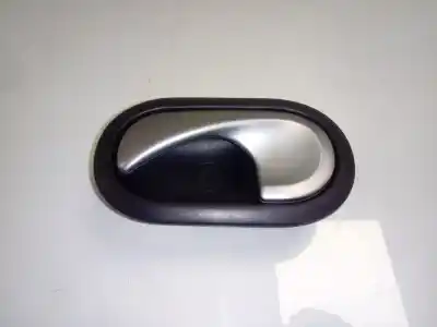 Second-hand car spare part interior left front handle for renault clio iii 20 aniversario oem iam references   