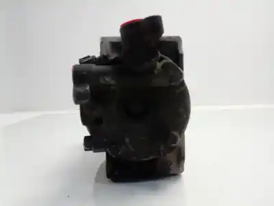 Second-hand car spare part air conditioning compressor for renault maxity 140.35/6 oem iam references 926004x30a  