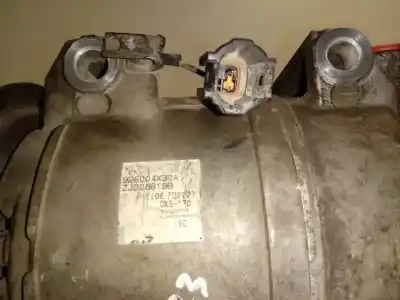 Second-hand car spare part air conditioning compressor for renault maxity 140.35/6 oem iam references 926004x30a  