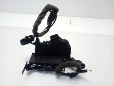 Peça sobressalente para automóvel em segunda mão fechadura da porta dianteira esquerda por renault captur xmod referências oem iam 805031332r