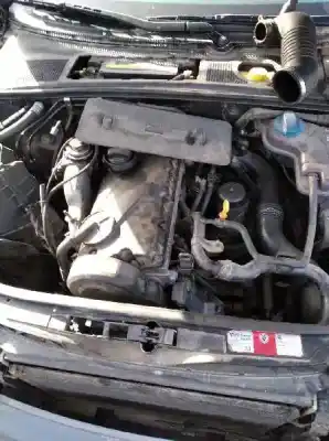 Peça sobressalente para automóvel em segunda mão motor completo por audi a4 berlina (8e) 1.9 tdi referências oem iam avb  