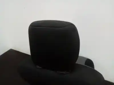 Second-hand car spare part left front seat for renault kangoo 1.5 dci diesel fap oem iam references   