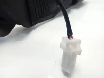 Автозапчастина б/у задній правий гачок для kia xceed edrive phev посилання на oem iam   