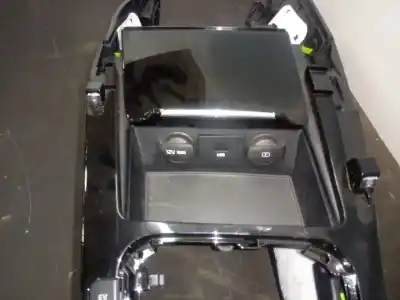 Автозапчастина б/у центральний подлокник для kia xceed edrive phev посилання на oem iam   