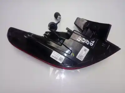 Автозапчастина б/у правий ліхтар для kia xceed edrive phev посилання на oem iam j792432210  