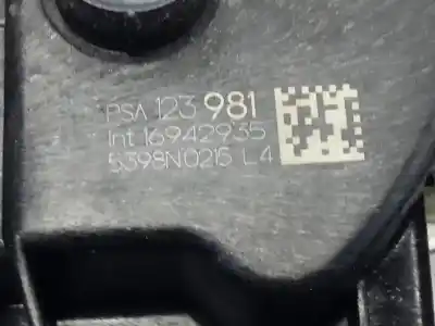 Second-hand car spare part left front door lock for citroen c3 elle oem iam references   