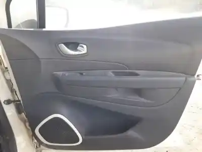 Peça sobressalente para automóvel em segunda mão forra / revestimento da porta dianteira direita por renault captur limited referências oem iam 