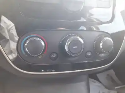 Peça sobressalente para automóvel em segunda mão comando de sofagem (chauffage / ar condicionado)  por renault captur limited referências oem iam 272704701r