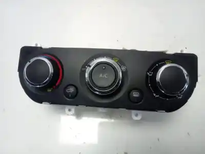 Peça sobressalente para automóvel em segunda mão comando de sofagem (chauffage / ar condicionado)  por renault captur limited referências oem iam 272704701r  