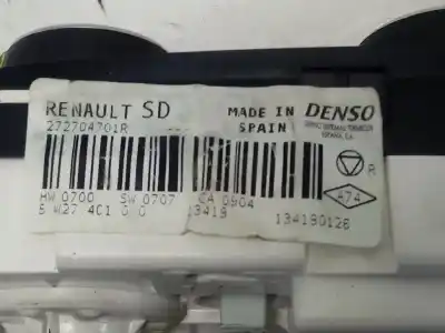 Peça sobressalente para automóvel em segunda mão comando de sofagem (chauffage / ar condicionado)  por renault captur limited referências oem iam 272704701r  