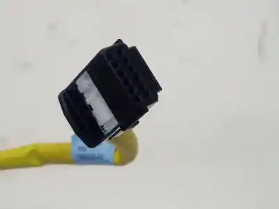 Peça sobressalente para automóvel em segunda mão espelho retrovisor esquerdo por renault captur limited referências oem iam 1286322002  