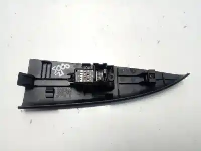 Second-hand car spare part right front power window switch for nissan note (e11e) acenta oem iam references 809609u00a  