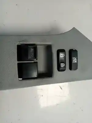 Peça sobressalente para automóvel em segunda mão botão / interruptor elevador vidro dianteiro esquerdo por toyota yaris active referências oem iam   