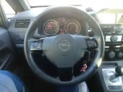 Pièce détachée automobile d'occasion VOLANT pour OPEL ZAFIRA B  Références OEM IAM   