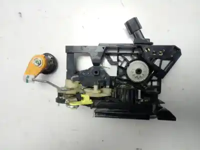 Second-hand car spare part LEFT FRONT DOOR LOCK for DACIA DUSTER II  OEM IAM references   