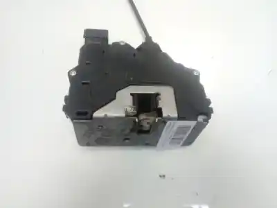 Second-hand car spare part left front door lock for mercedes-benz actros  oem iam references a9607230001  