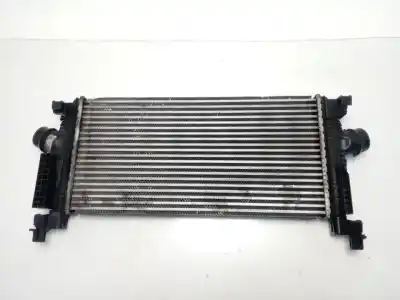 Pièce détachée automobile d'occasion INTERCOOLER / ÉCHANGEUR D'AIR pour OPEL ASTRA J BERLINA 5P  Références OEM IAM 13267646  