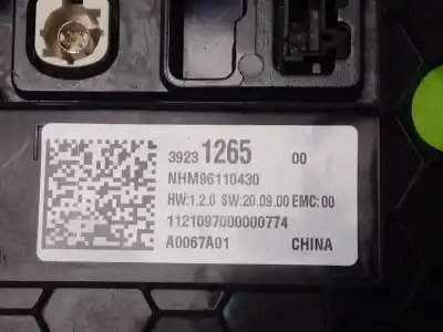 Second-hand car spare part multifunction display for opel corsa f design & tech oem iam references 3923126500  