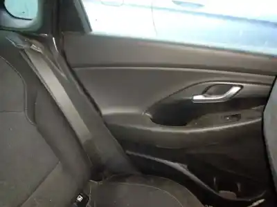 Peça sobressalente para automóvel em segunda mão forra / revestimento da porta traseira esquerda por hyundai i30 (pd) essence referências oem iam 