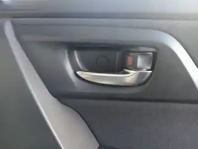 Second-hand car spare part interior right rear handle for toyota auris 1.8 16v oem iam references 