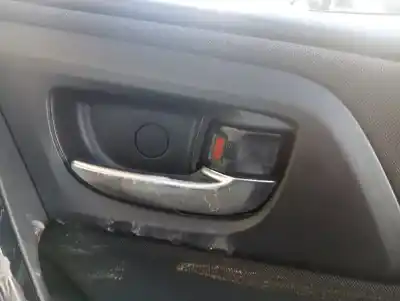 Second-hand car spare part interior right front handle for toyota auris 1.8 16v oem iam references 