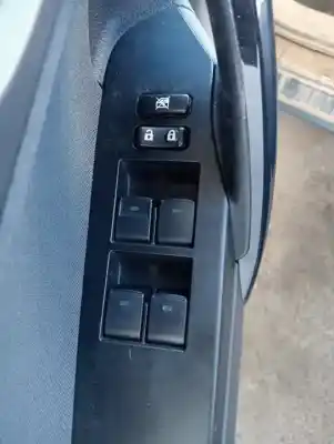 Second-hand car spare part left front power window switch for toyota auris 1.8 16v oem iam references 