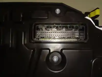 Peça sobressalente para automóvel em segunda mão quadrante por toyota auris 1.8 16v referências oem iam 83800f2e63  