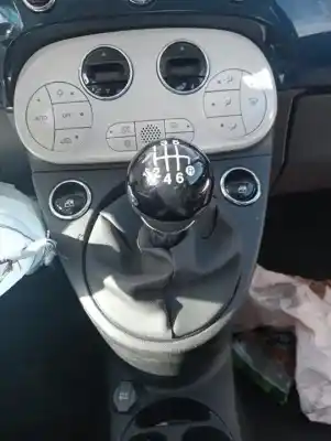 Tweedehands auto-onderdeel versnellingspook voor fiat 500 (312) 1.0 hibrid oem iam-referenties 50296940