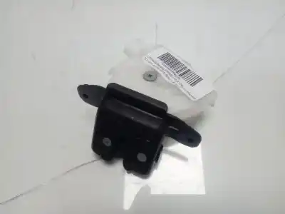 Second-hand car spare part trunk lock for toyota auris 1.8 16v oem iam references 