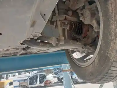 Second-hand car spare part front left lower suspension arm for toyota auris 1.8 16v oem iam references 