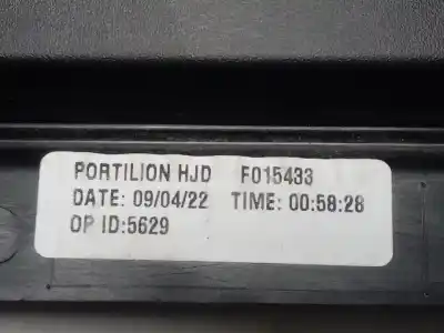 Peça sobressalente para automóvel em segunda mão porta luvas por dacia duster ii motor 1.5 ltr. - 85 kw blue dci diesel fap cat referências oem iam f015433  