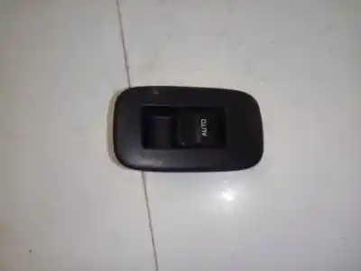 Pezzo di ricambio per auto di seconda mano comando alzacristalli posteriori destro per toyota auris hybrid active riferimenti oem iam 
