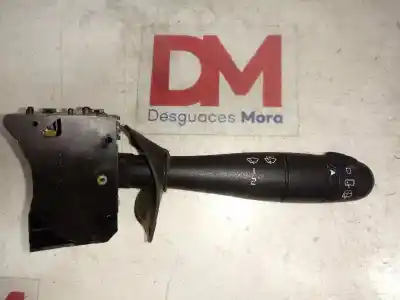 Peça sobressalente para automóvel em segunda mão comutador de limpa vidros por dacia sandero ambiance referências oem iam 