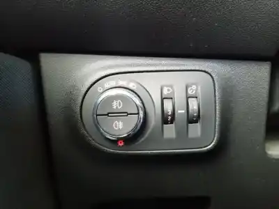 Tweedehands auto-onderdeel lichtbesturing voor opel corsa e 1.4 oem iam-referenties 13470446