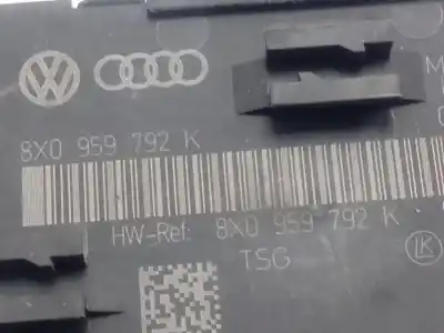 İkinci el araba yedek parçası elektronik modül için audi q3 (8ub) audi q3 quattro 2.0 oem iam referansları 8x0959792k  