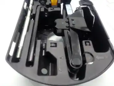 Pièce détachée automobile d'occasion cric hydraulique pour peugeot 3008 yh01 références oem iam   