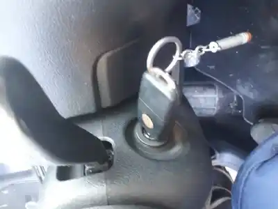 Peça sobressalente para automóvel em segunda mão comutador de ignição por volkswagen polo (6r1) advance referências oem iam 4b0905851