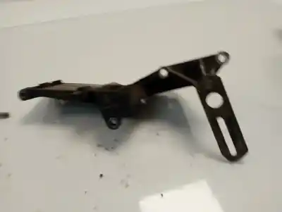 Second-hand car spare part alternator support for bmw serie 7 (e23) 2.8 oem iam references   