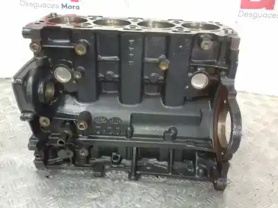 Second-hand car spare part block for hyundai santa fe (sm) motor 2.0 ltr. - 83 kw crdi cat oem iam references d4ea  
