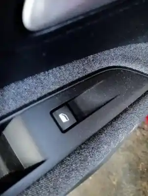 Pezzo di ricambio per auto di seconda mano comandi alzacristalli posteriore sinistro per peugeot 3008 active riferimenti oem iam 98044803zd