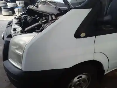 Recambio de automóvil de segunda mano de aleta delantera izquierda para ford transit custom kombi 2.2 tdci cat referencias oem iam   